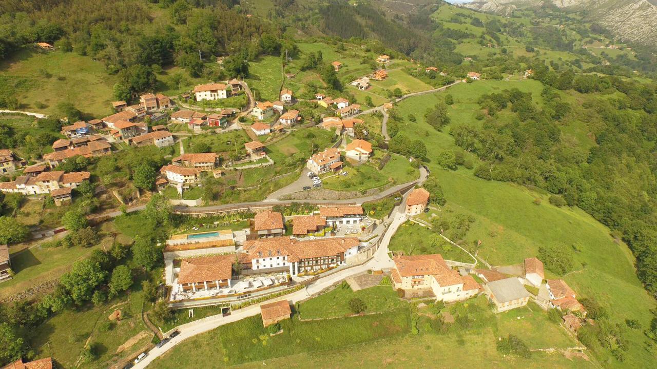 Puebloastur Eco Resort Hotel&Spa Cofiño Exterior foto